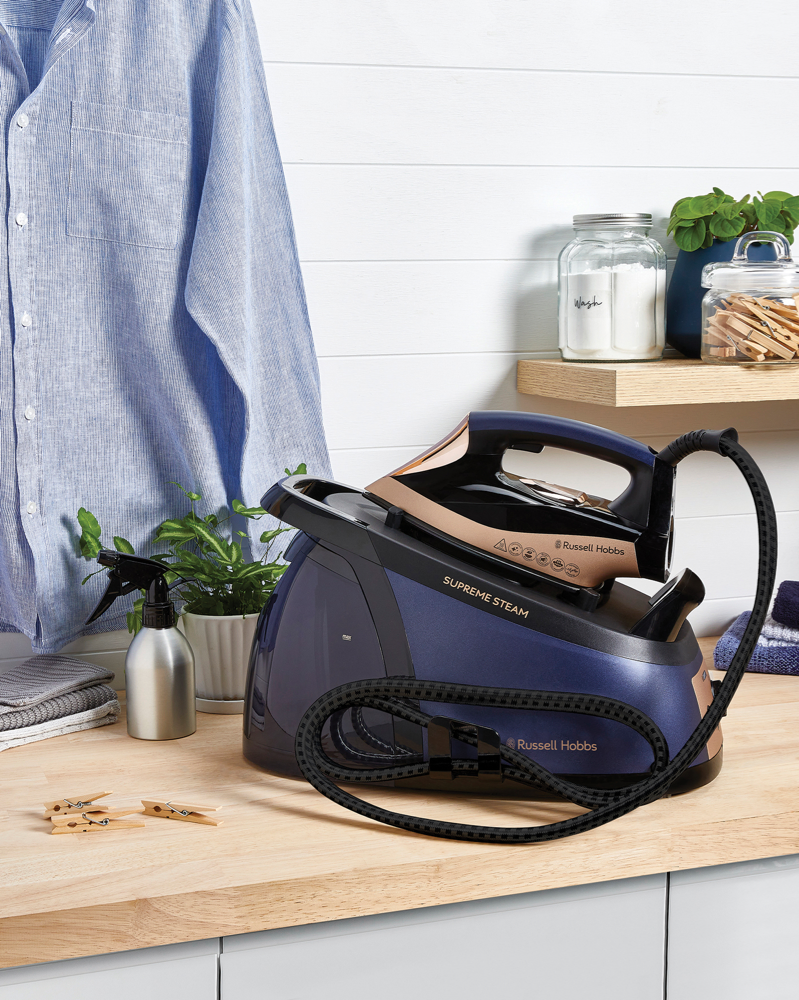 Supreme Iron & Steamer Station - Black & Blue Supreme Iron & Steamer Station - Black & Blue image 3